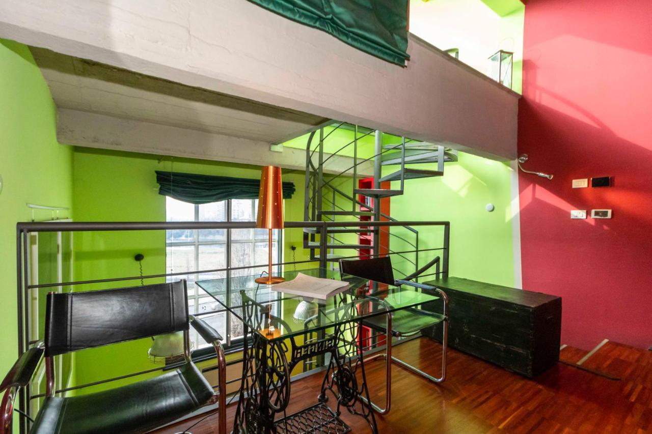 Dora Riverside Modern Apartment With Private Parking Turin Exterior photo